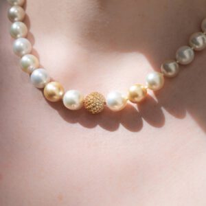 Perlkette „Saphyra“